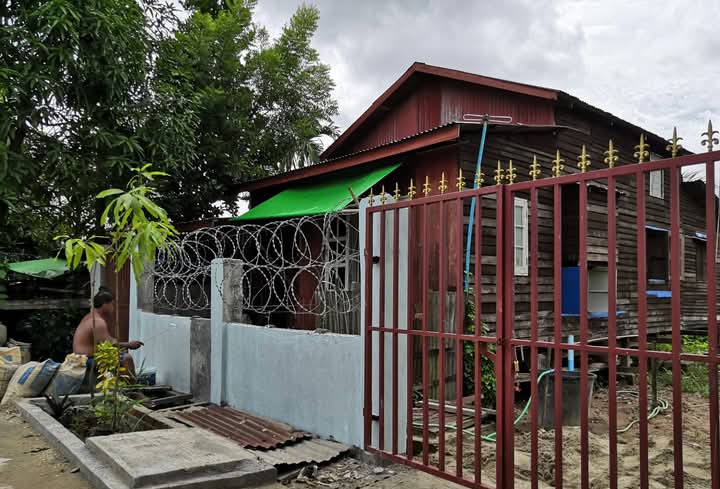 မြောက်ဒဂုံမြို့နယ်၊ (40)ရပ်ကွက်၊ မြေအရောင်း