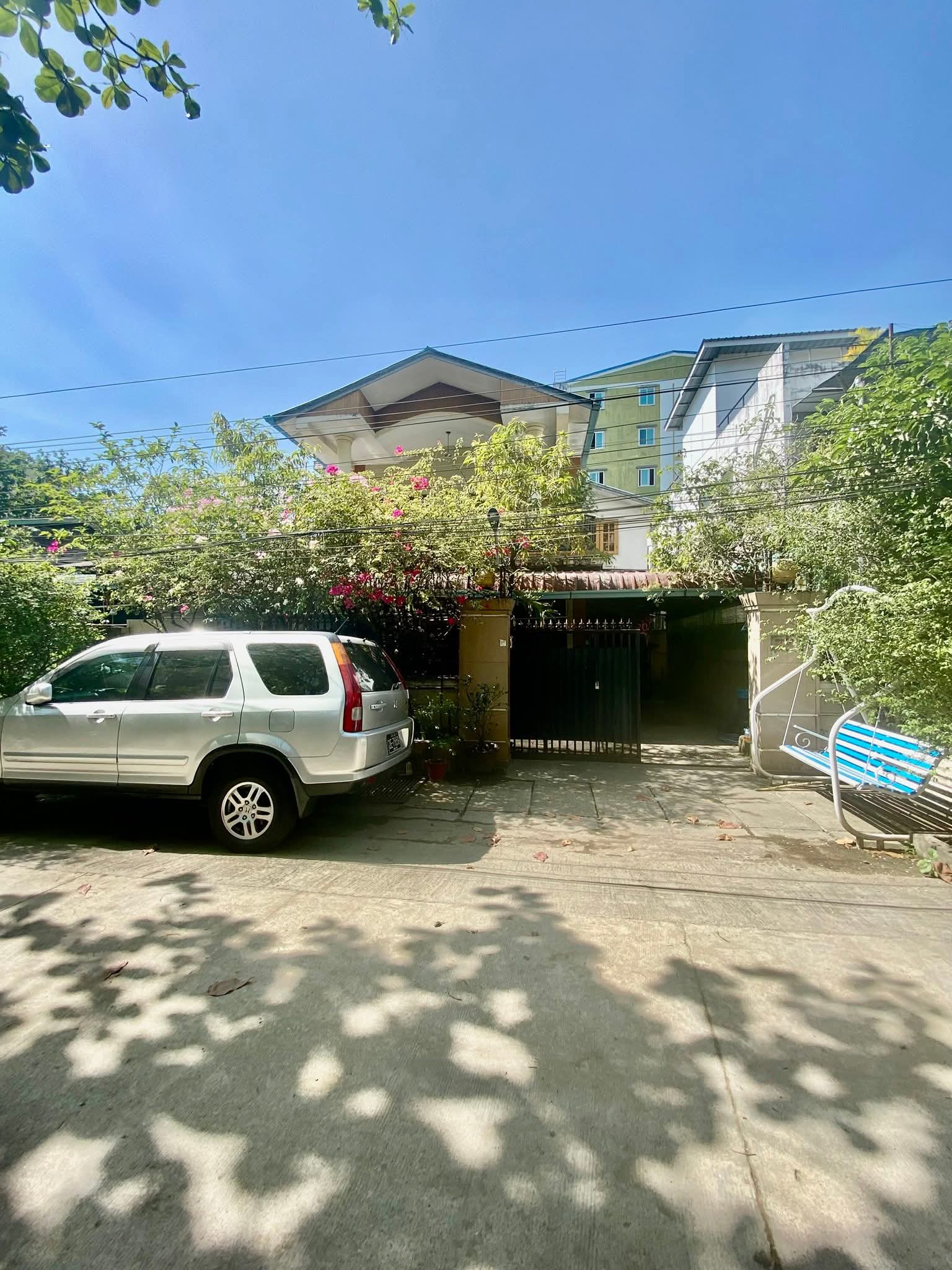 သင်္ဃန်းကျွန်းမြို့နယ်ရှိလုံးချင်းအရောင်း