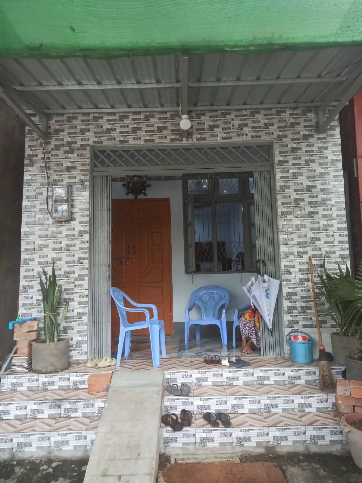 မြောက်ဥက္ကလာပမြို့နယ်ရှိလုံးချင်းအရောင်း