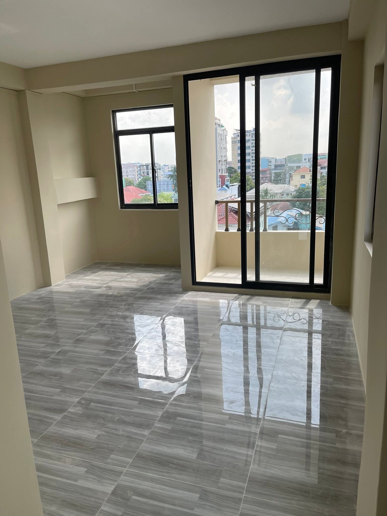 တောင်ဥက္ကလာပမြို့နယ်ရှိတိုက်ခန်းအရောင်း