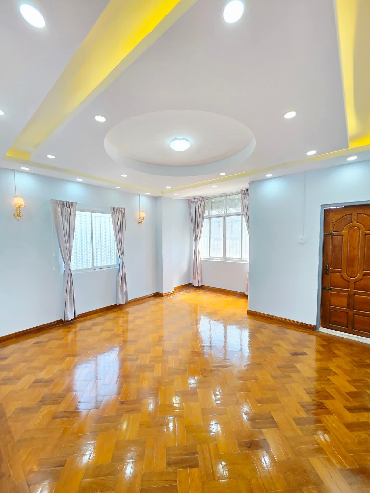 စမ်းချောင်းmini condoအရောင်းခန်း