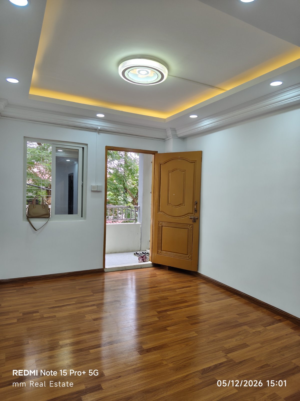 တောင်ဥက္ကလာပမြို့နယ်ရှိတိုက်ခန်းအရောင်း