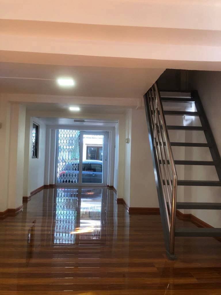 စမ်းချောင်းမြို့နယ်ရှိမြေညီထပ်ခိုးအရောင်း